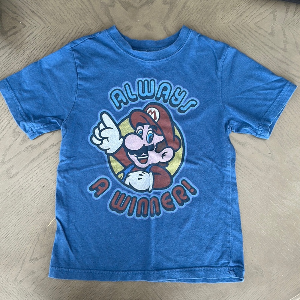 Super Mario kids vintage t-shirt size S(5/6)